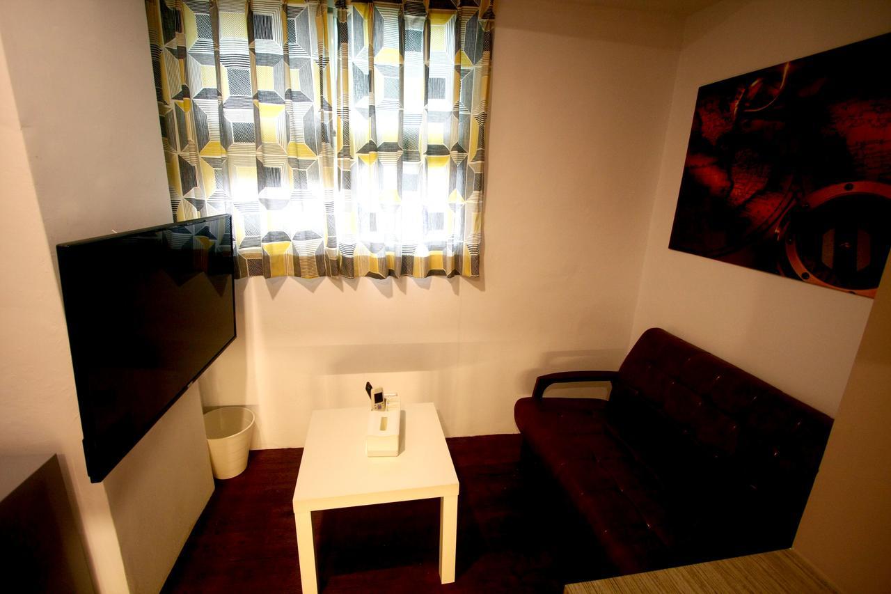 Hostel Color House Taichung Zimmer foto
